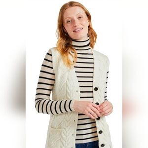 Aran Woollen Mills Saoirse Womens Irish Cable Knit Sleevleless Cardigan Sweater